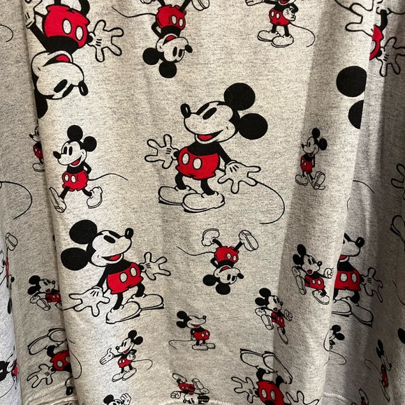 DISNEY Mickey Mouse character soft gray adult pajama set - Picture 3 of 10